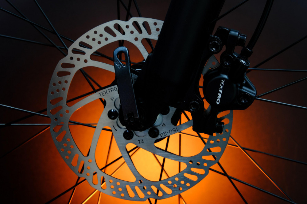 Lorak Sel 9150 Матовый Чёрный/Оранжевый 17р (на рост 155-173)