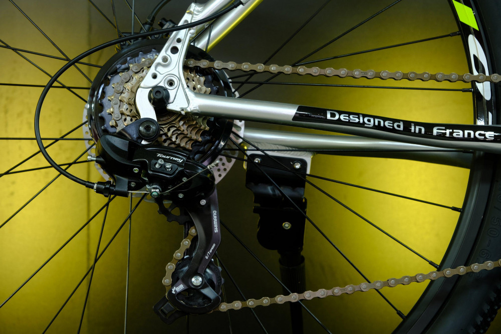 Lorak Sel 8900 HD Серебристый/Салатовый 17р (на рост 155-173)